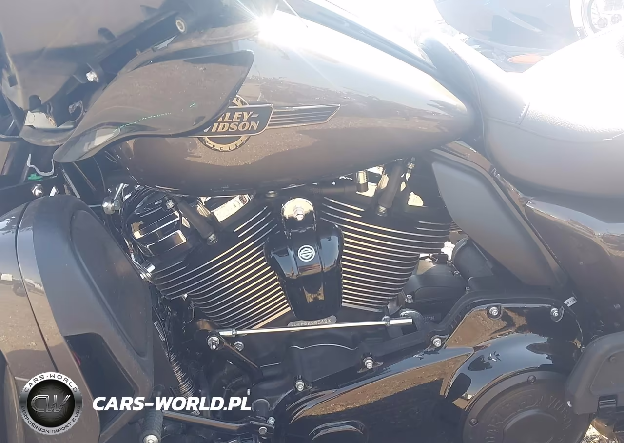2023 Harley-Davidson Flhtk VIN:1HD1KEF1XPB620542 - 9