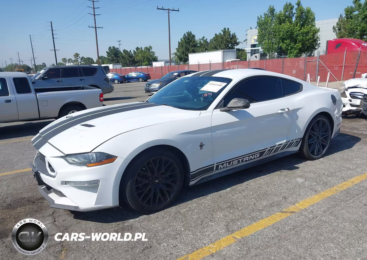 2018 Ford Mustang Ecoboost VIN:1FA6P8TH1J5105047 - 2