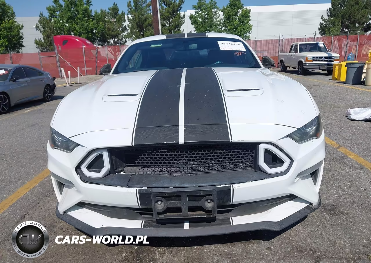 2018 Ford Mustang Ecoboost VIN:1FA6P8TH1J5105047 - 6