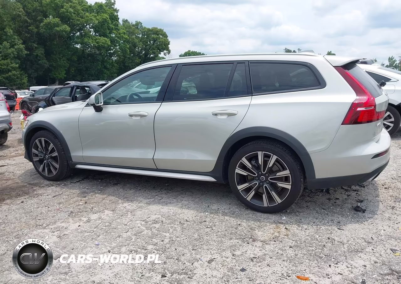 2020 Volvo V60 Cross Country T5 VIN:YV4102WK9L1030876 - 15