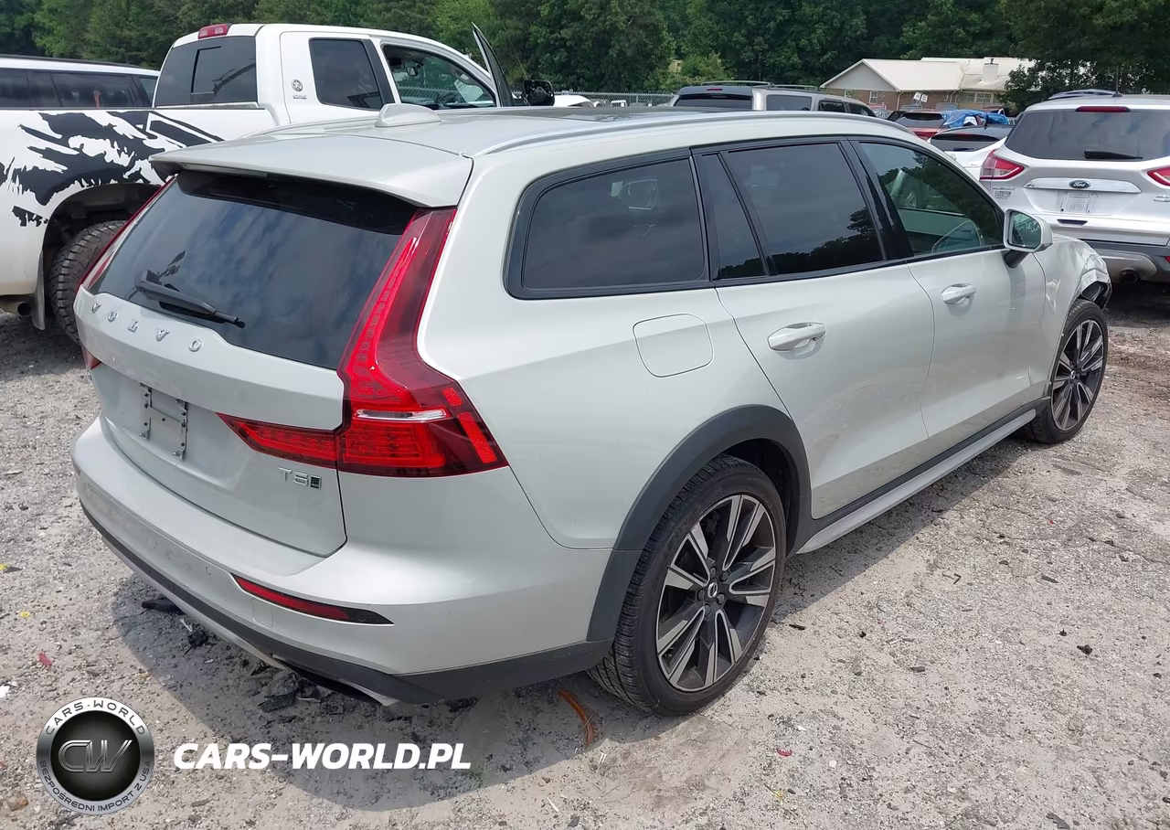 2020 Volvo V60 Cross Country T5 VIN:YV4102WK9L1030876 - 4