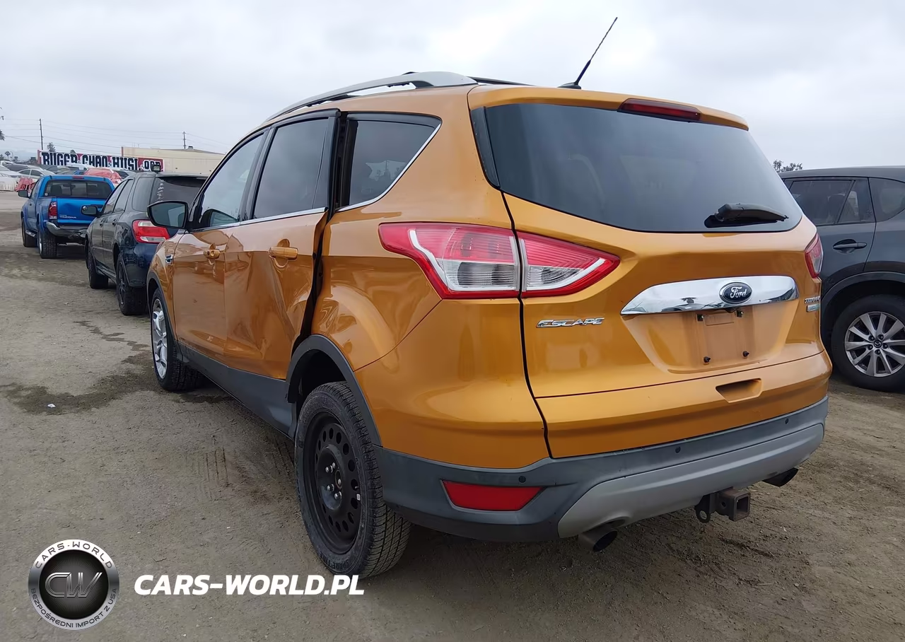 2016 Ford Escape Titanium VIN:1FMCU0J92GUA11613 - 3