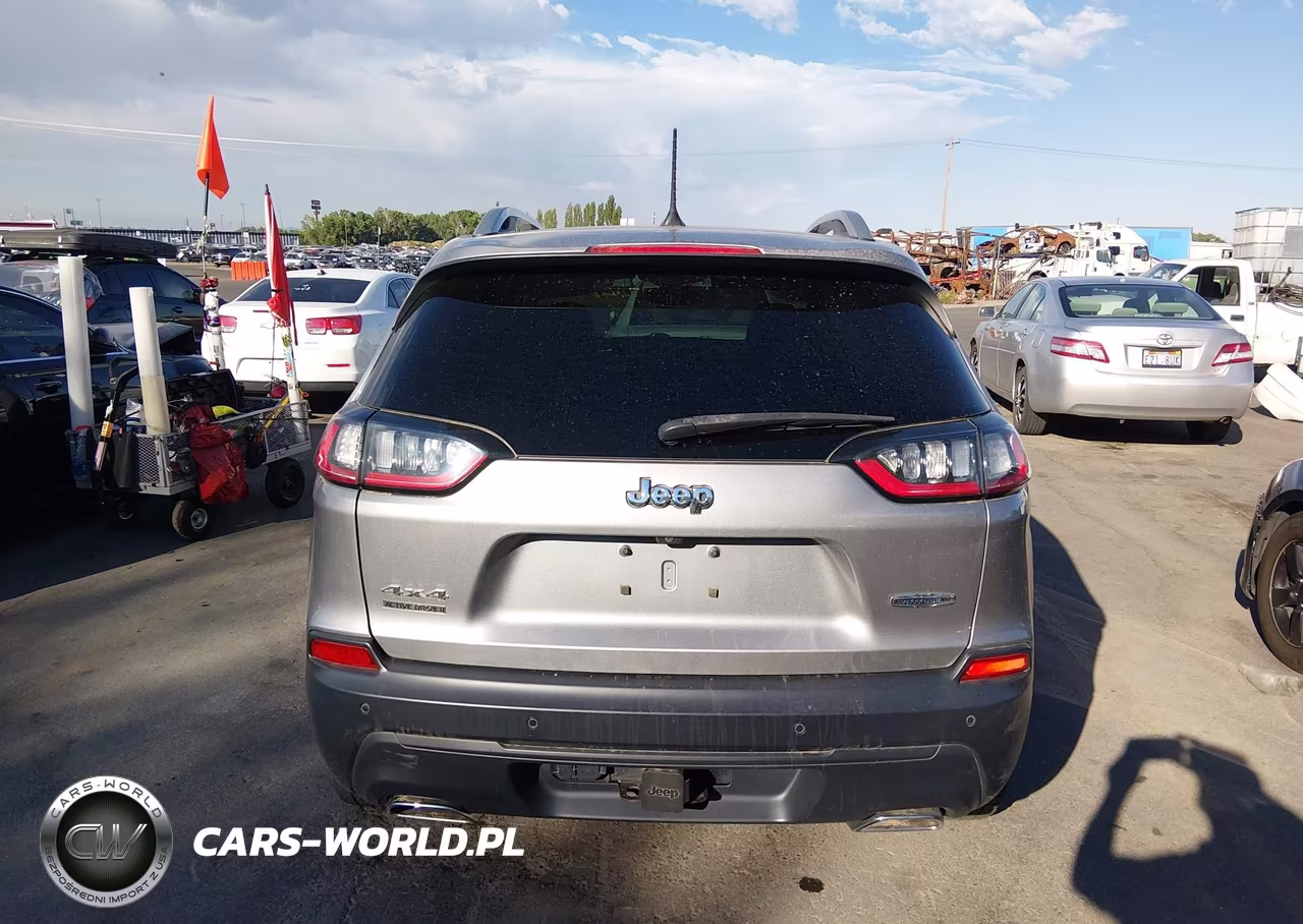 2021 Jeep Cherokee Latitude Lux 4X4 VIN:1C4PJMMN6MD109019 - 16