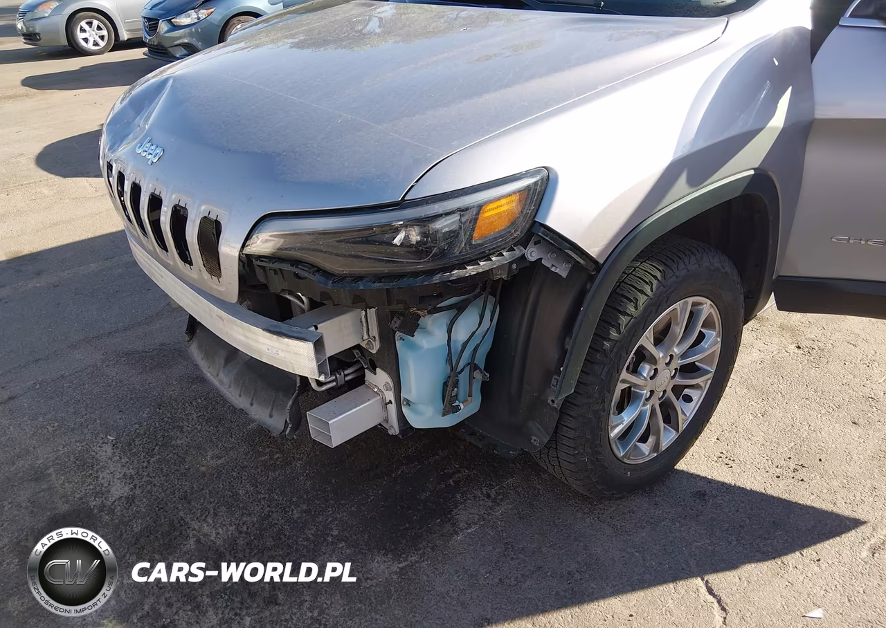 2021 Jeep Cherokee Latitude Lux 4X4 VIN:1C4PJMMN6MD109019 - 17