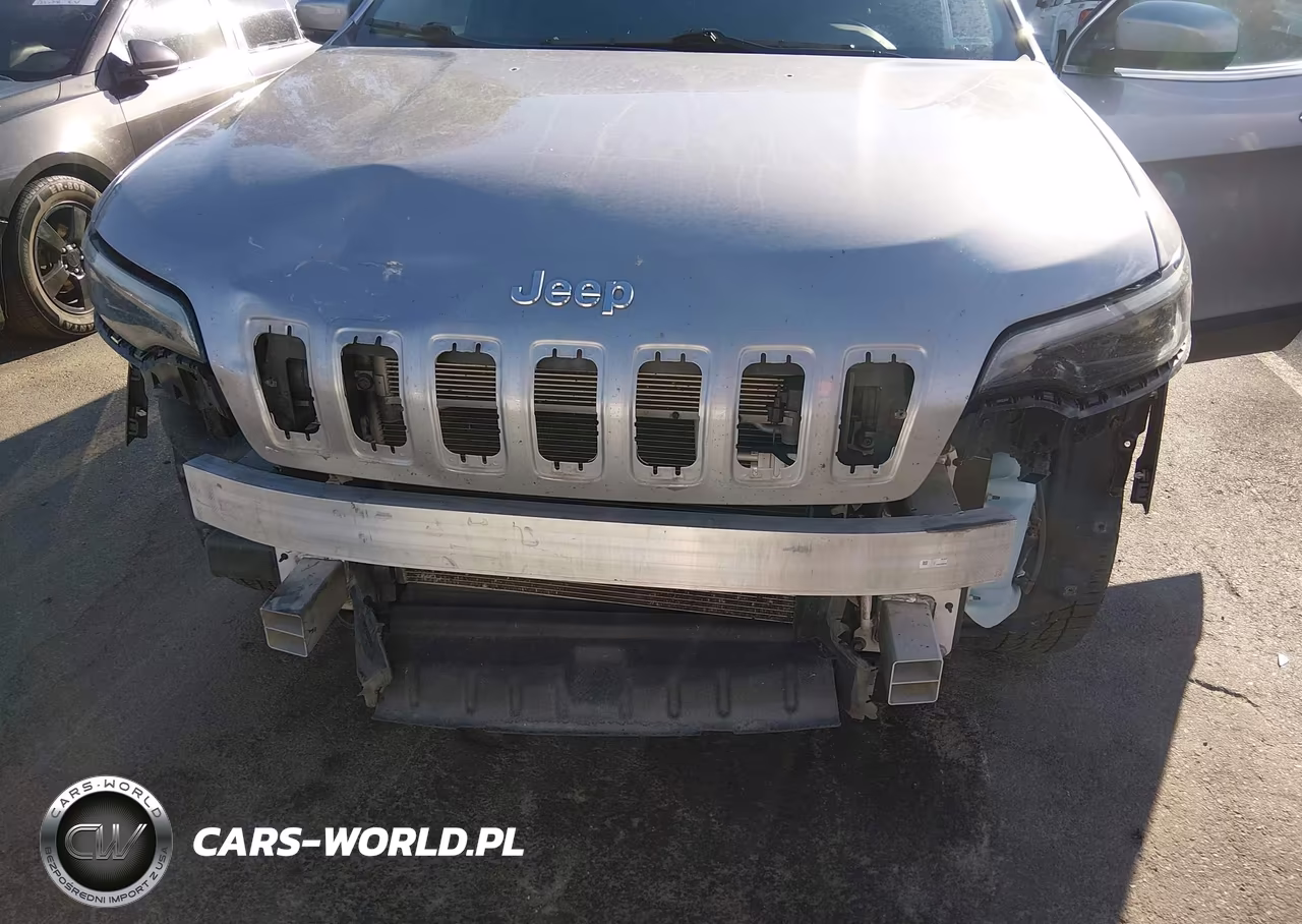 2021 Jeep Cherokee Latitude Lux 4X4 VIN:1C4PJMMN6MD109019 - 6