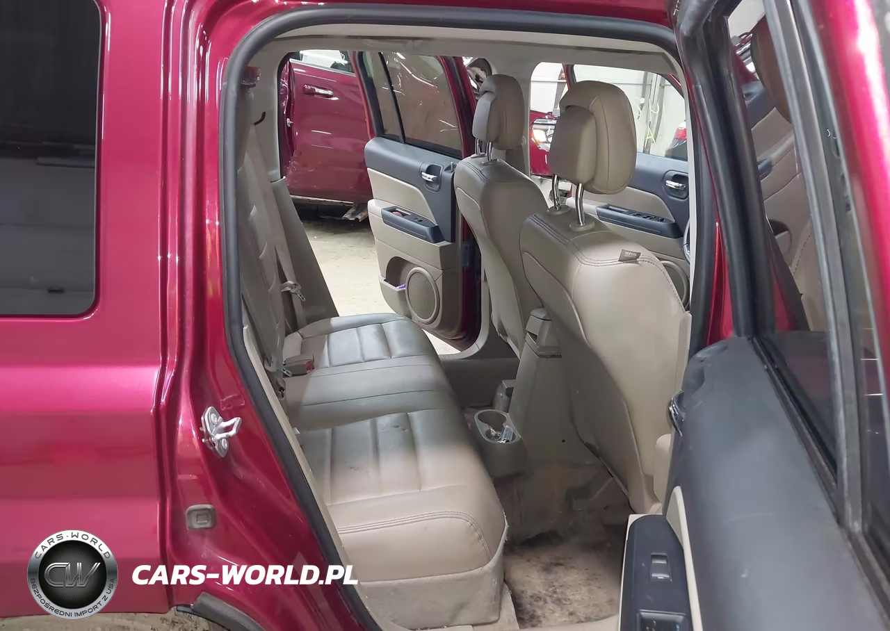 2017 Jeep Patriot High Altitude VIN:1C4NJRFB5HD170732 - 8
