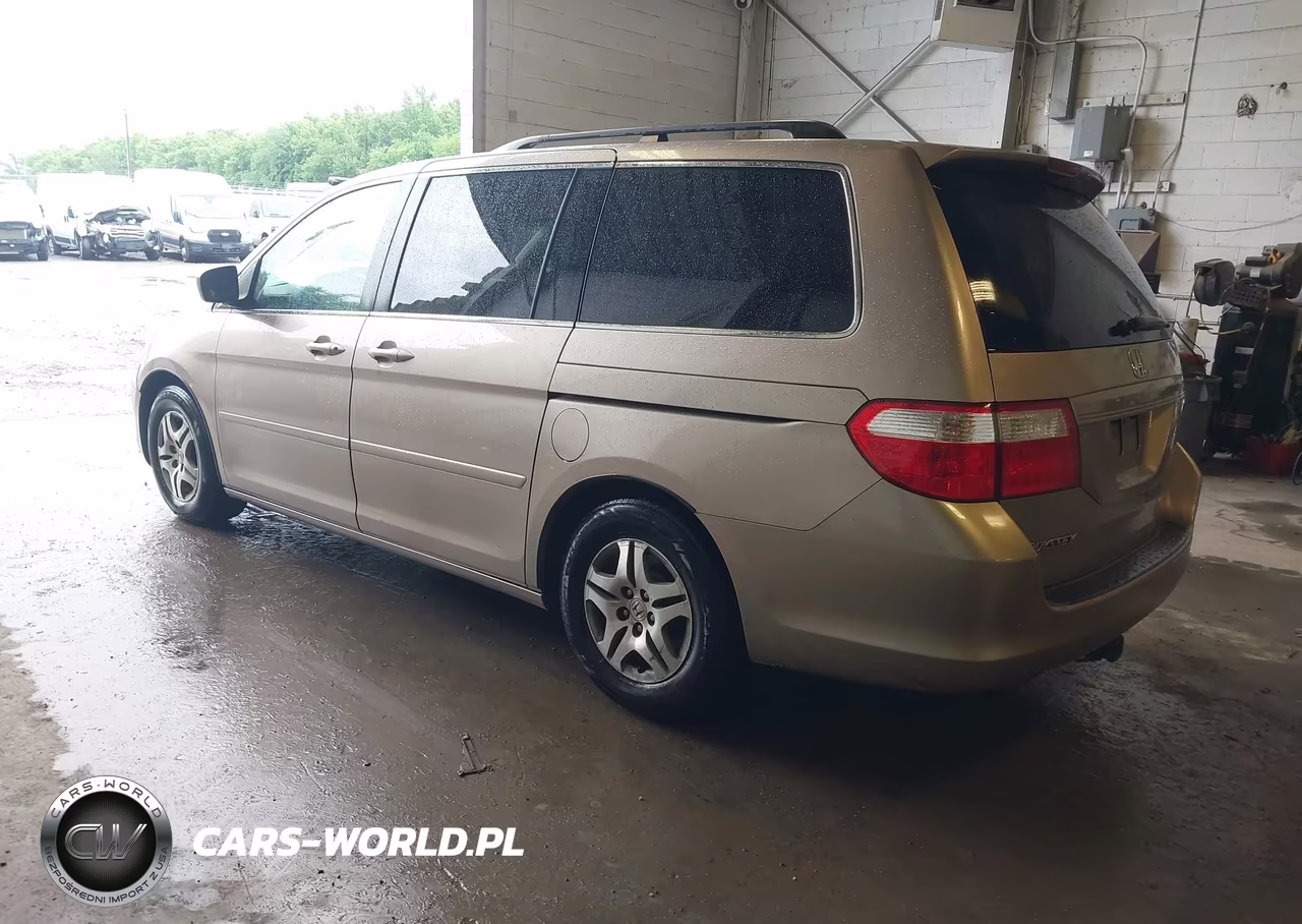 2006 Honda Odyssey Ex VIN:5FNRL38466B410559 - 3