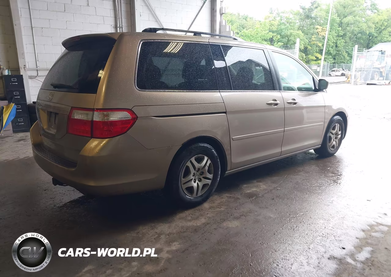 2006 Honda Odyssey Ex VIN:5FNRL38466B410559 - 4