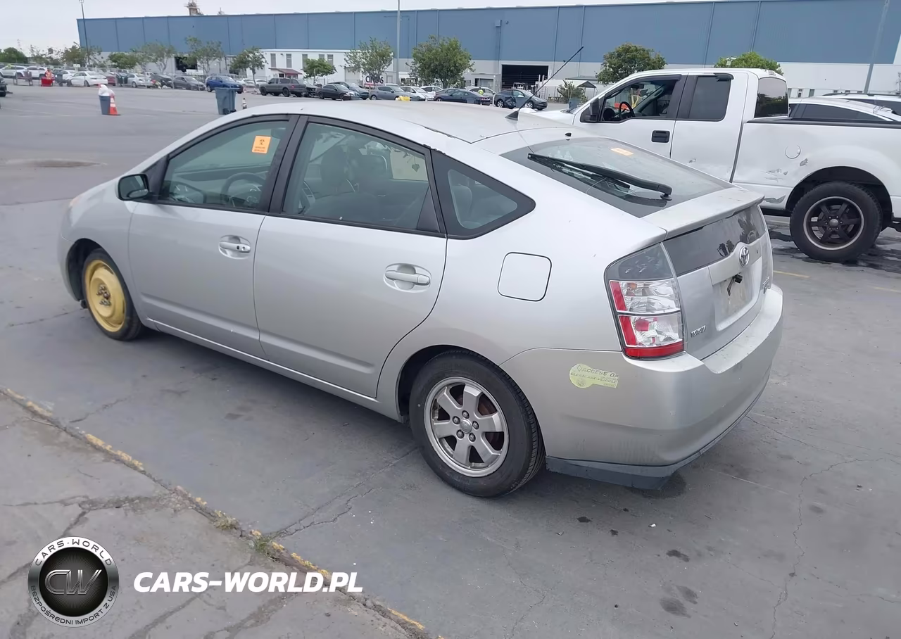 2004 Toyota Prius VIN:JTDKB20U440028763 - 3