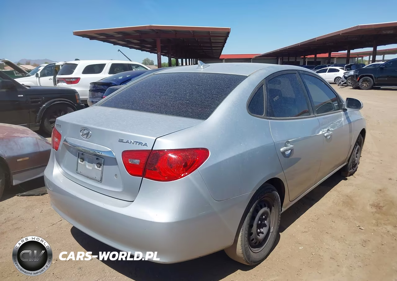 2010 Hyundai Elantra Gls VIN:KMHDU4AD3AU135378 - 4