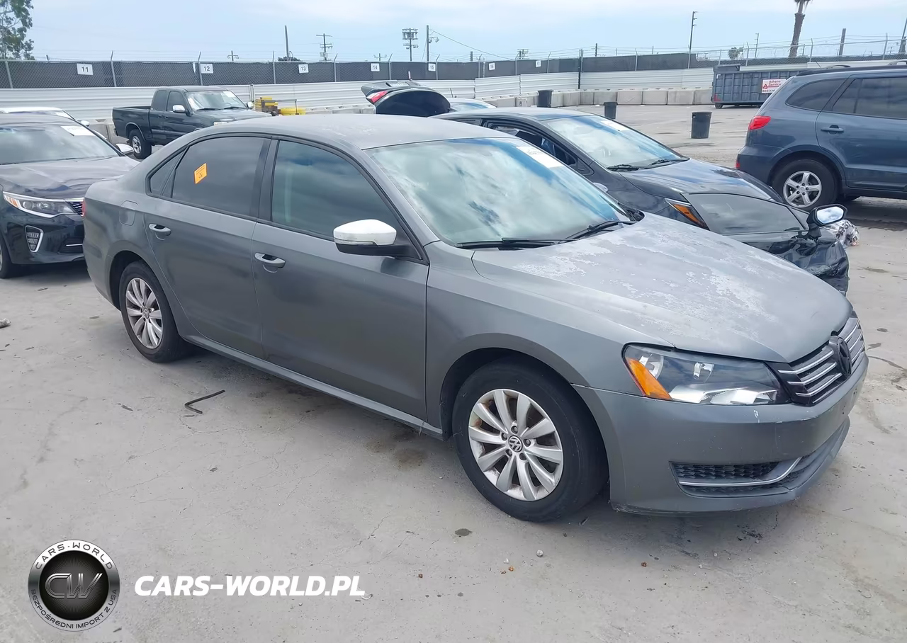 2012 Volkswagen Passat 2.5L S – zdjęcie 1 z 10