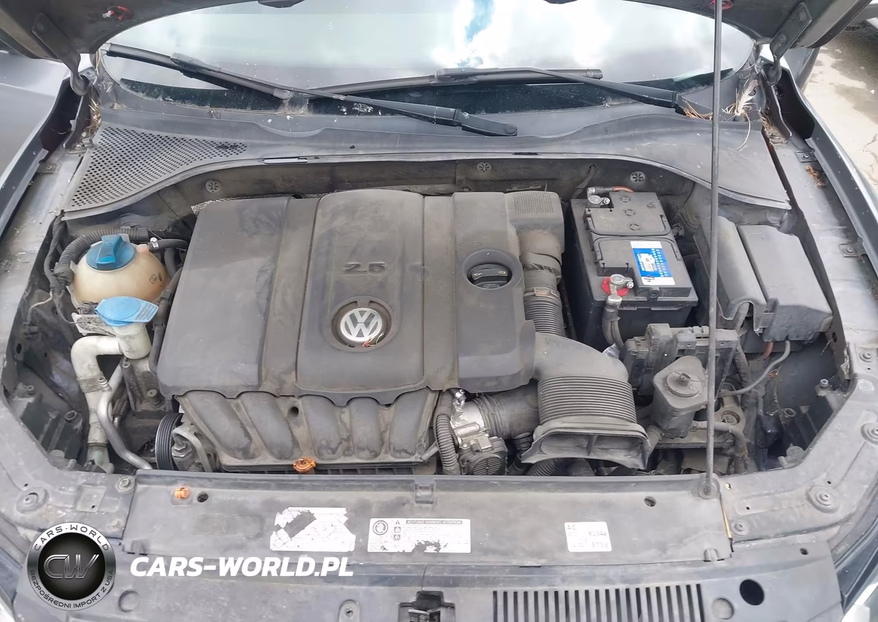 2012 Volkswagen Passat 2.5L S VIN:1VWAP7A38CC064790 - 10