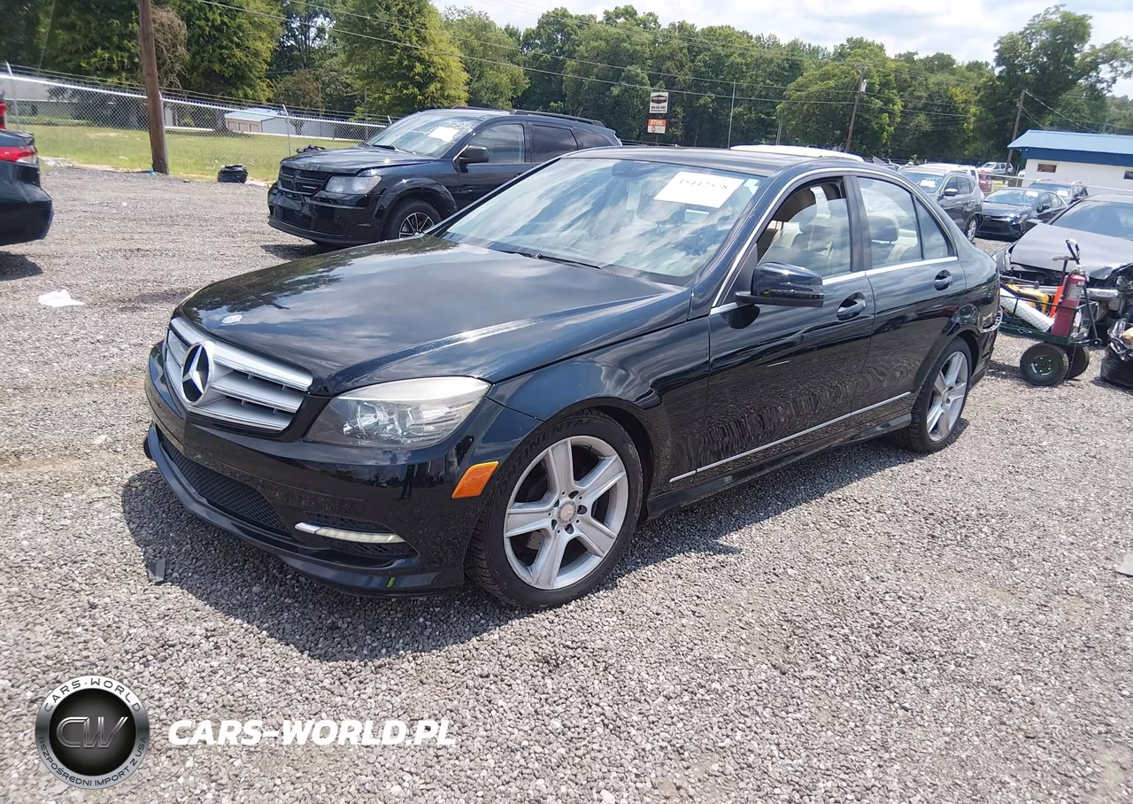 2011 Mercedes-Benz C 300 Luxury 4Matic-Sport 4Matic VIN:WDDGF8BB2BR174635 - 2