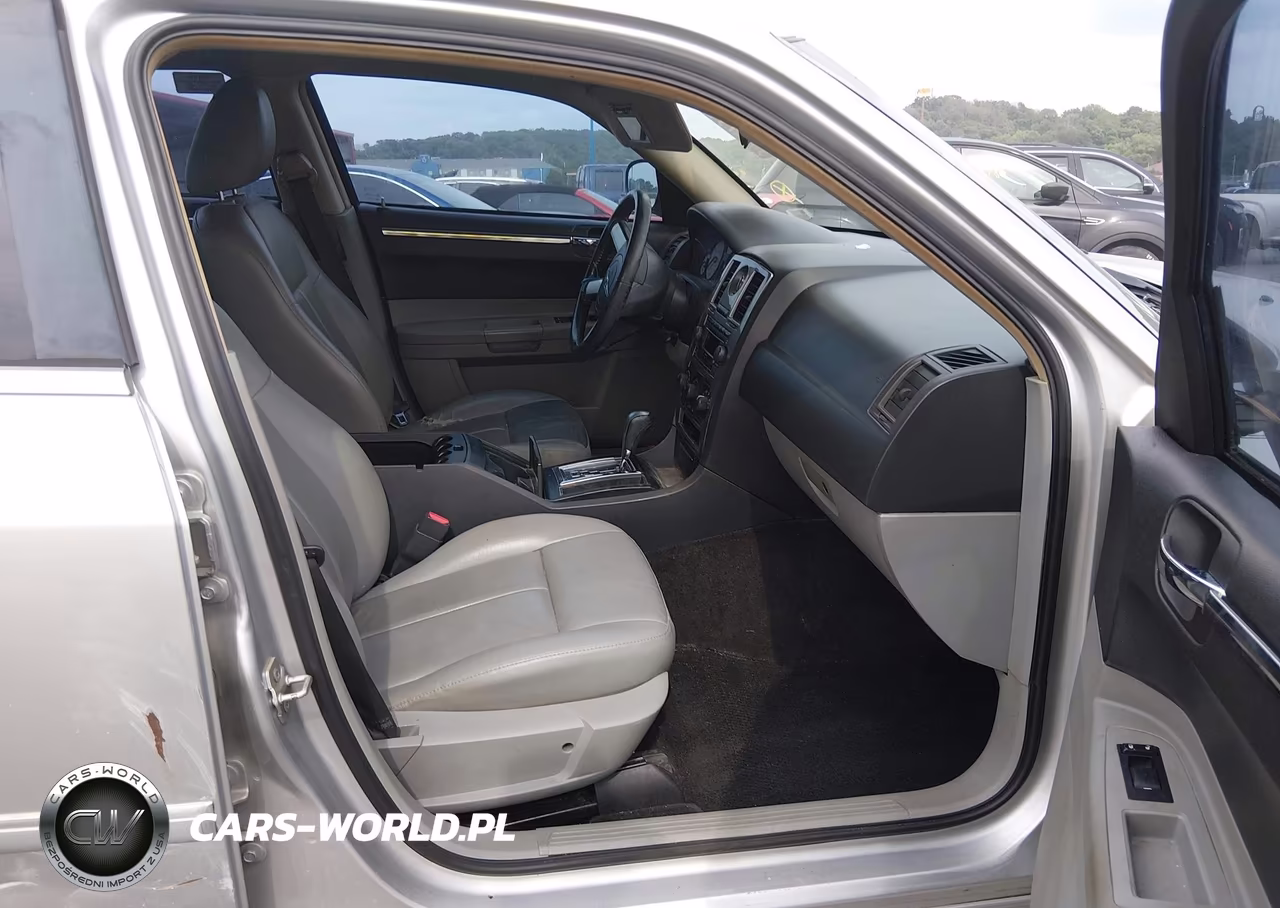 2007 Chrysler 300 Touring VIN:2C3KA53G27H871164 - 2