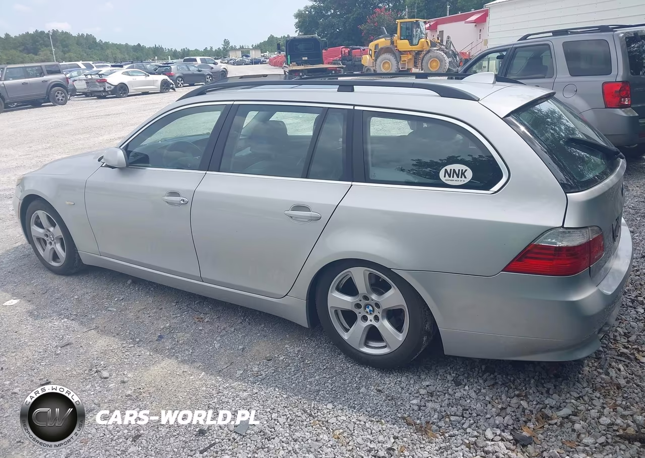 2008 BMW 535Xi VIN:WBAPT73518CX00641 - 3