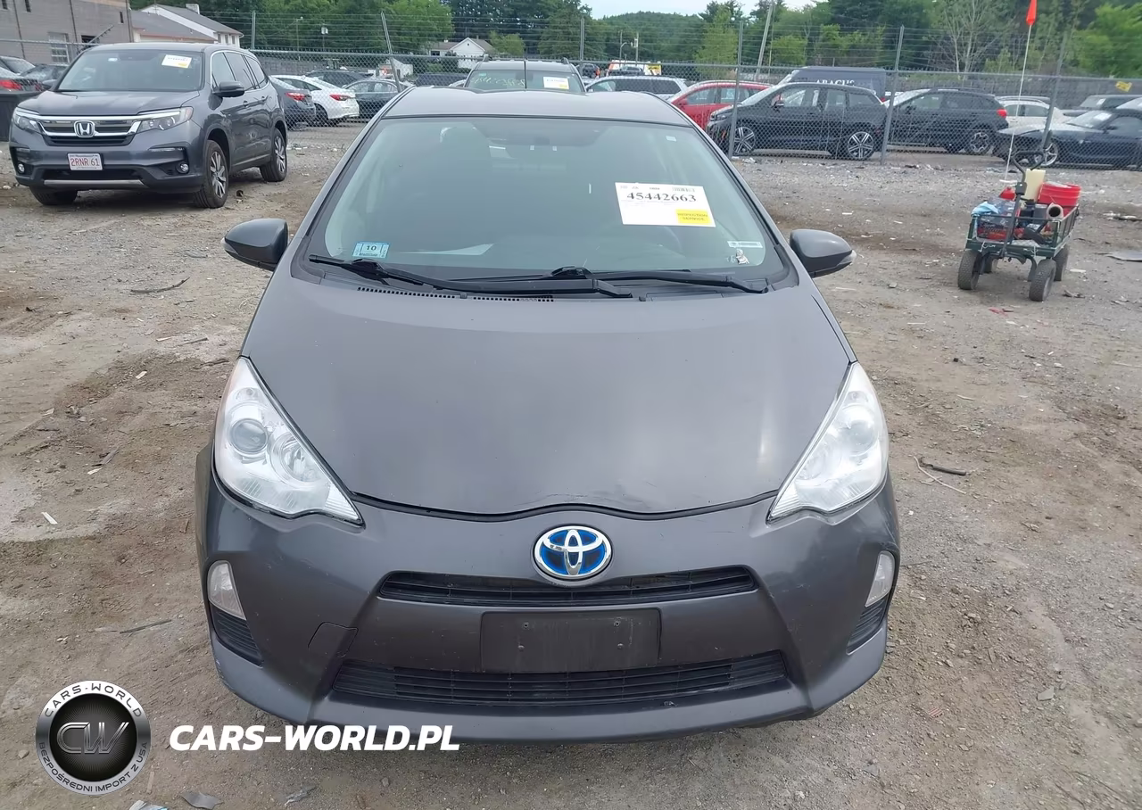 2012 Toyota Prius C Two VIN:JTDKDTB33C1512405 - 12