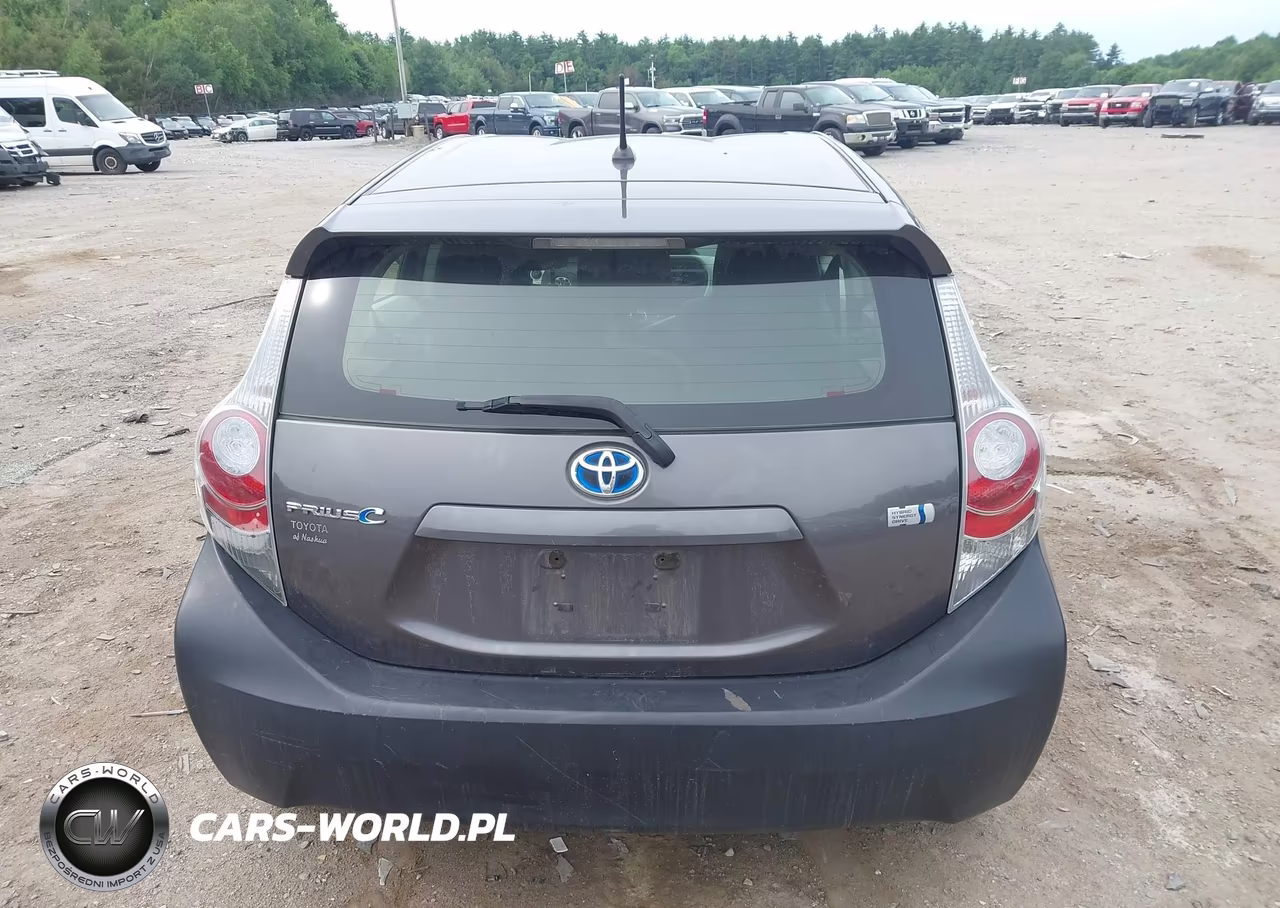 2012 Toyota Prius C Two VIN:JTDKDTB33C1512405 - 16