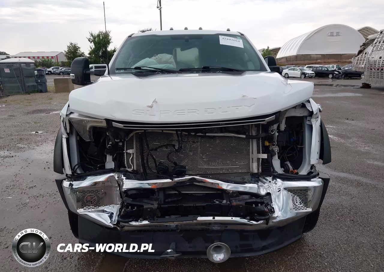 2022 Ford F-450 Chassis Xl-Xlt VIN:1FDUF4HT5NEF66067 - 11