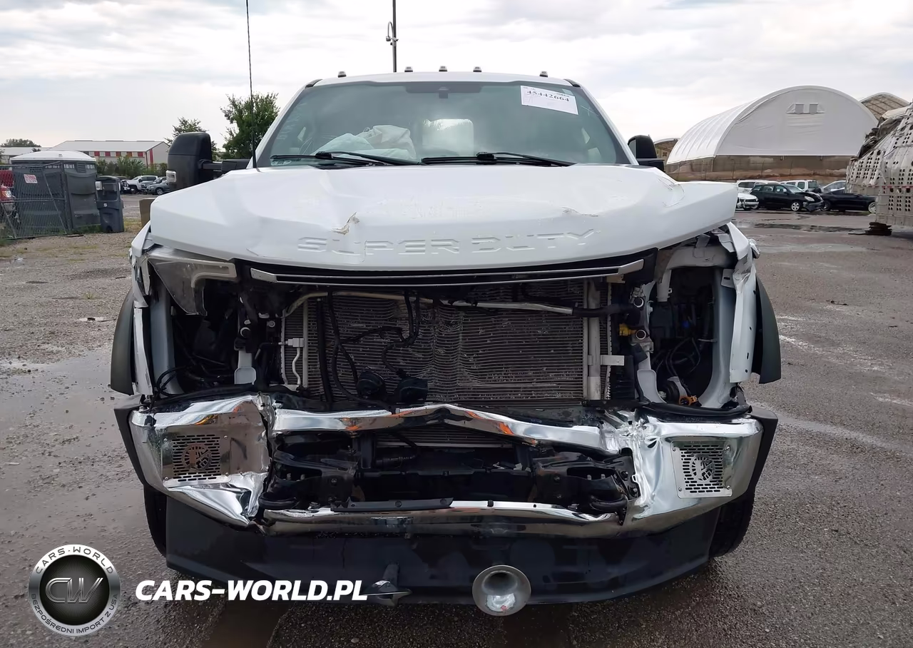 2022 Ford F-450 Chassis Xl-Xlt VIN:1FDUF4HT5NEF66067 - 14