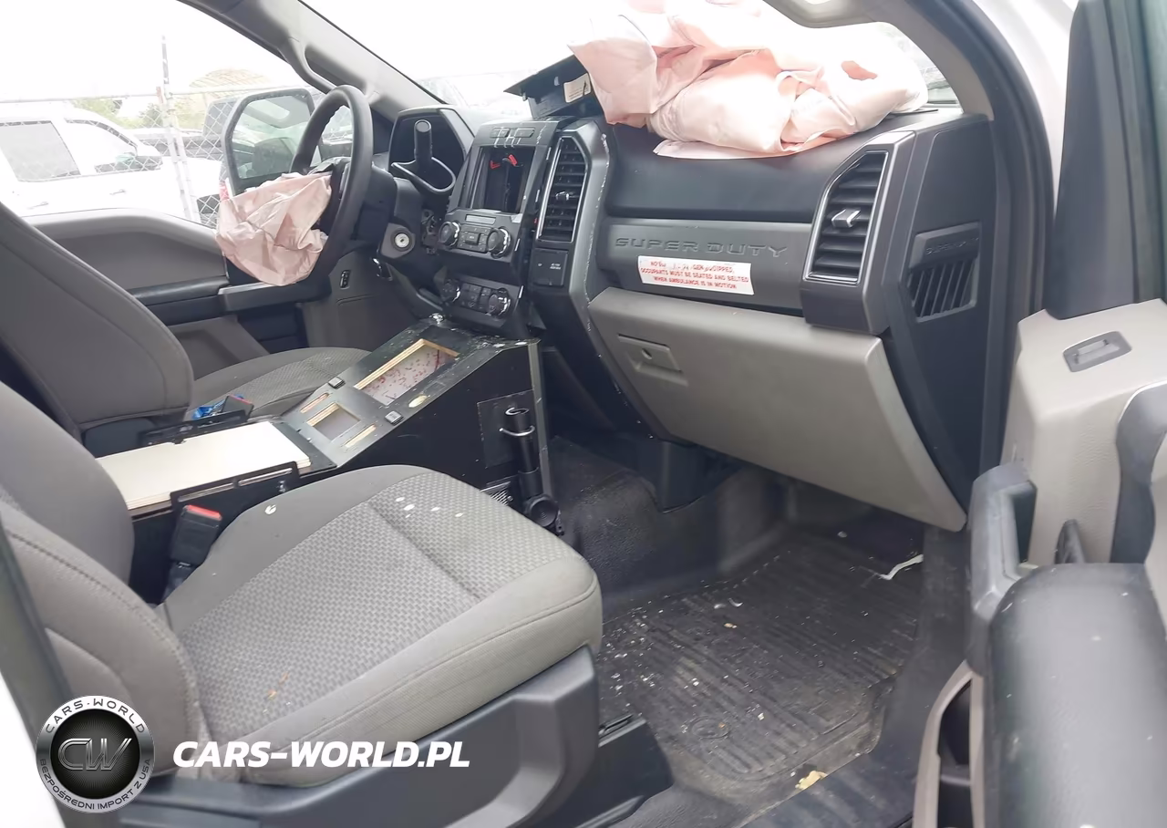 2022 Ford F-450 Chassis Xl-Xlt VIN:1FDUF4HT5NEF66067 - 7