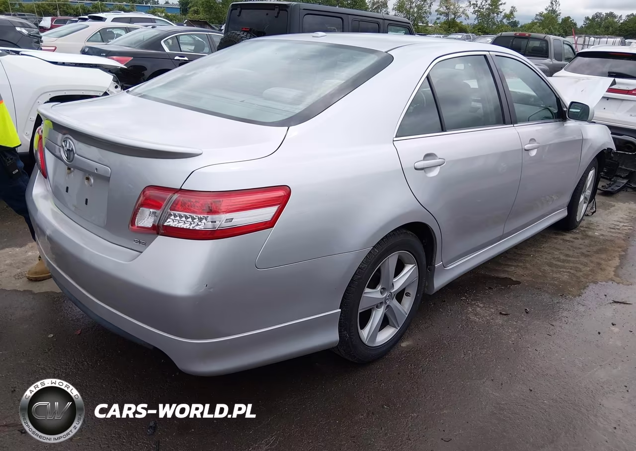 2011 Toyota Camry Se VIN:4T1BF3EK4BU663503 - 4