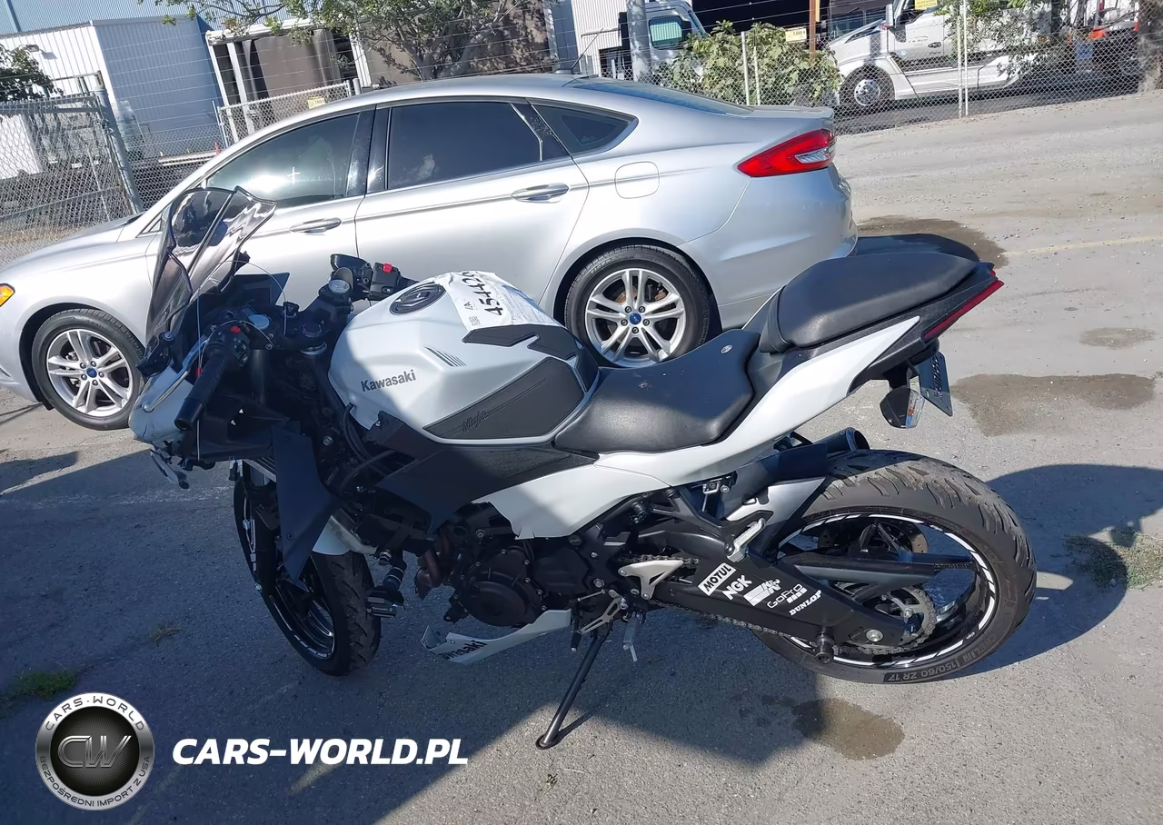 2025 Kawasaki Ex500 VIN:ML5EXGG17SDA56079 - 14