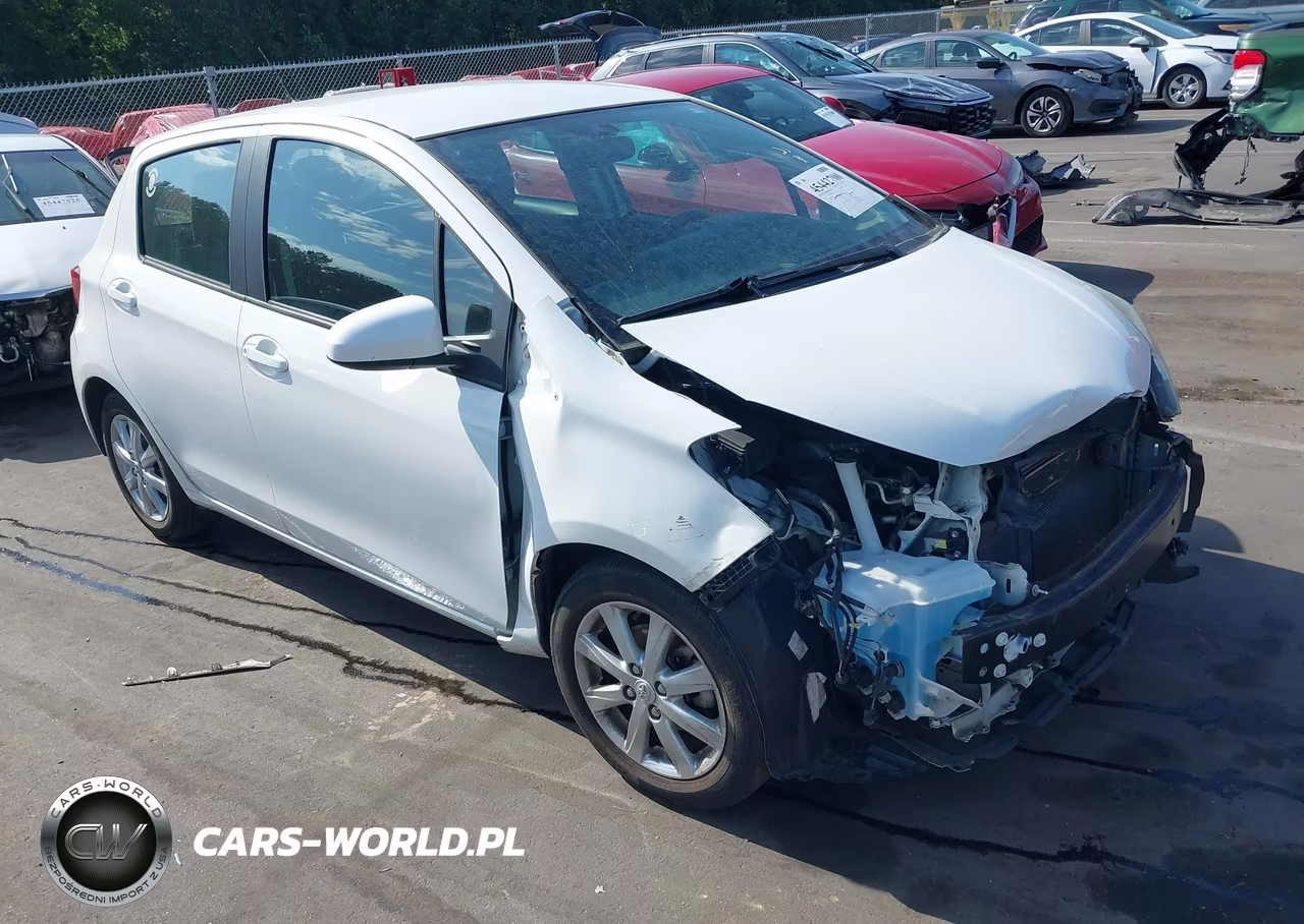 2015 Toyota Yaris Le