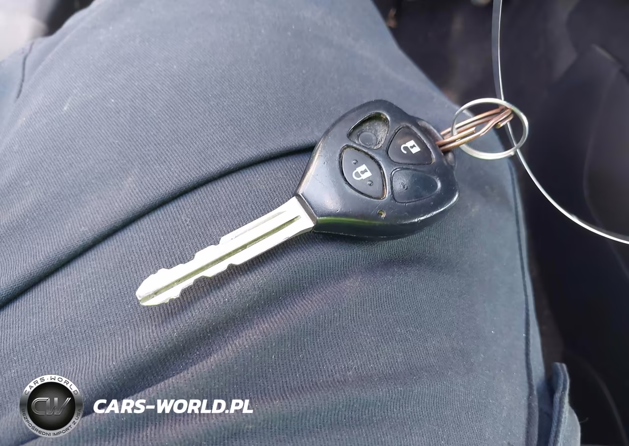 2015 Toyota Yaris Le VIN:VNKKTUD32FA034074 - 11