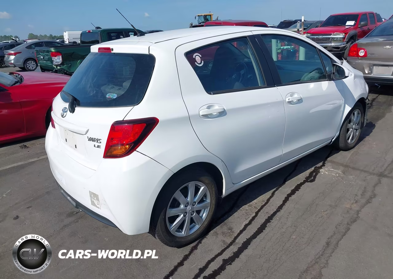 2015 Toyota Yaris Le VIN:VNKKTUD32FA034074 - 4