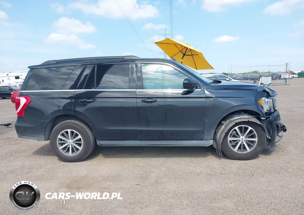 2021 Ford Expedition Xlt VIN:1FMJU1HT8MEA80777 - 12
