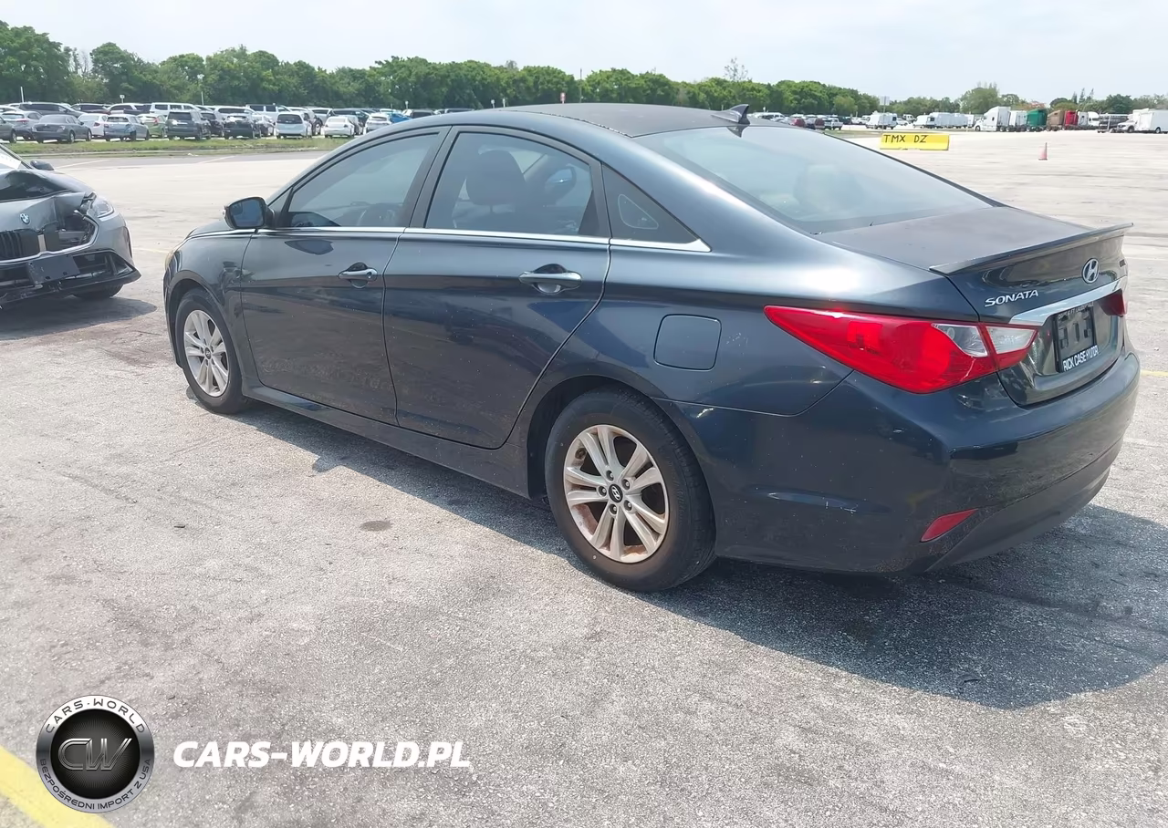 2014 Hyundai Sonata Gls VIN:5NPEB4AC5EH886679 - 3