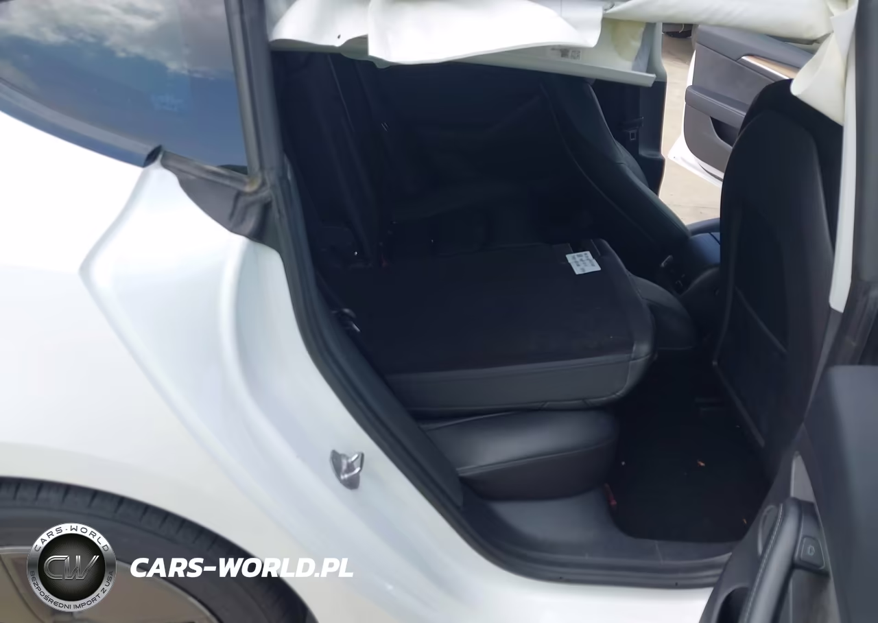 2021 Tesla Model 3 Standard Range Plus Rear-Wheel Drive VIN:5YJ3E1EAXMF963551 - 8