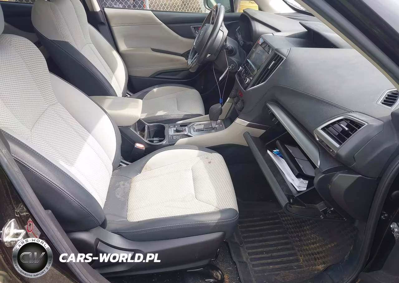 2019 Subaru Forester Premium VIN:JF2SKAEC0KH509183 - 5