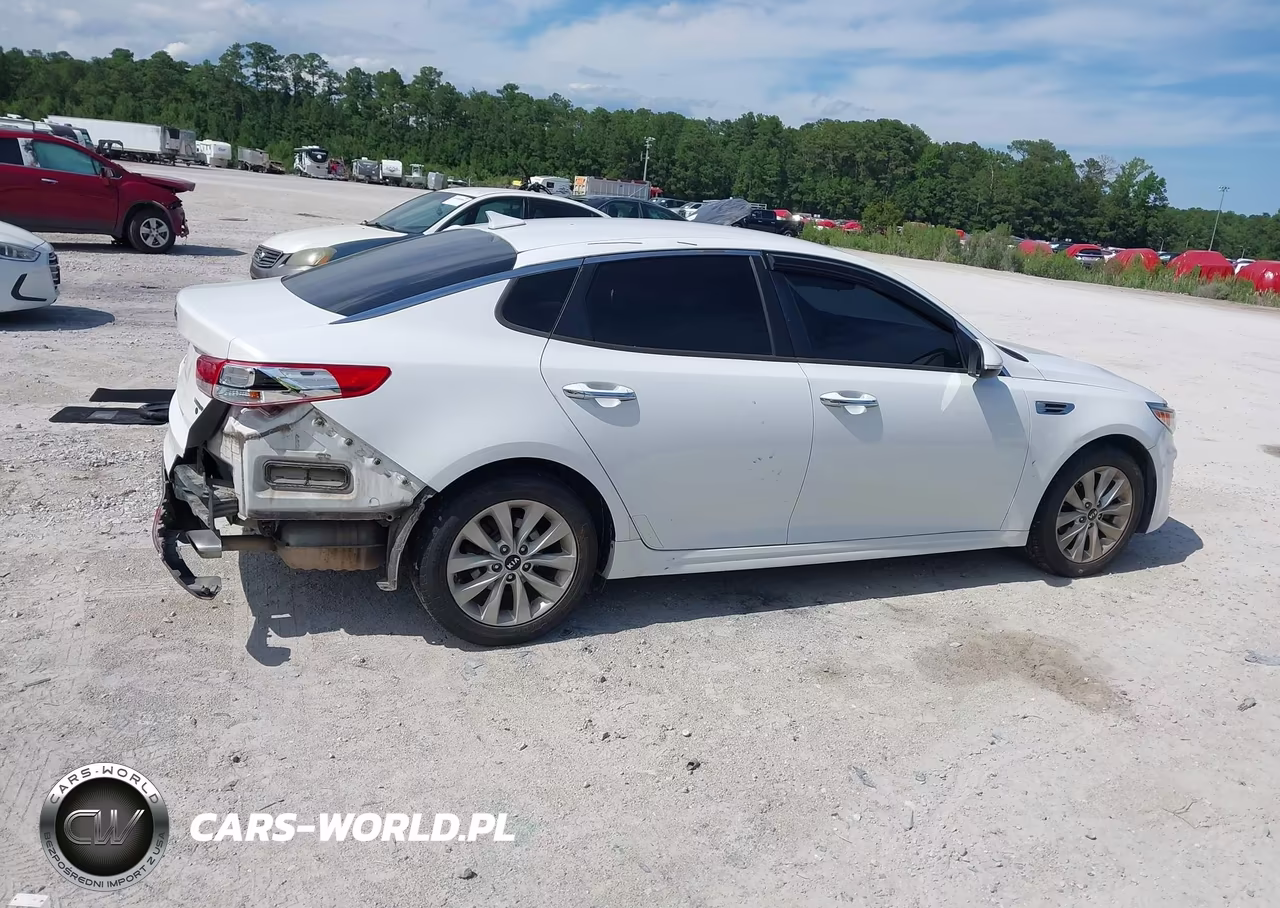 2017 Kia Optima Lx VIN:5XXGT4L35HG131406 - 13