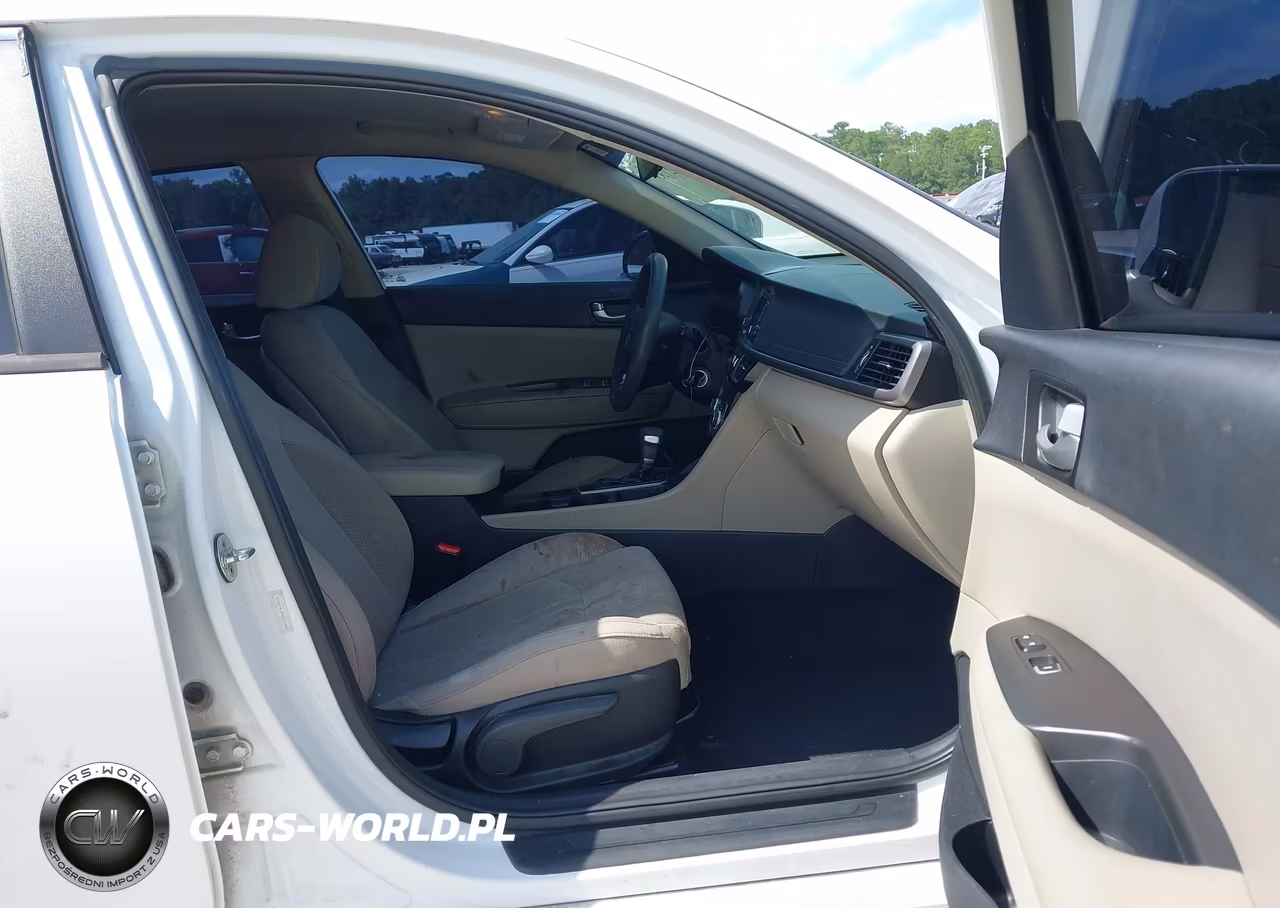 2017 Kia Optima Lx VIN:5XXGT4L35HG131406 - 5