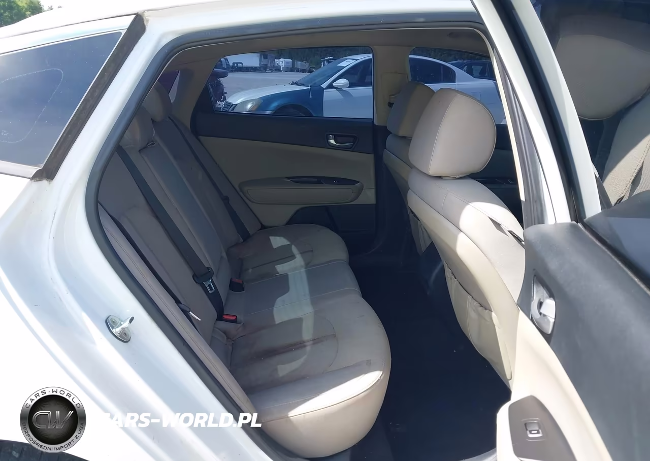 2017 Kia Optima Lx VIN:5XXGT4L35HG131406 - 8