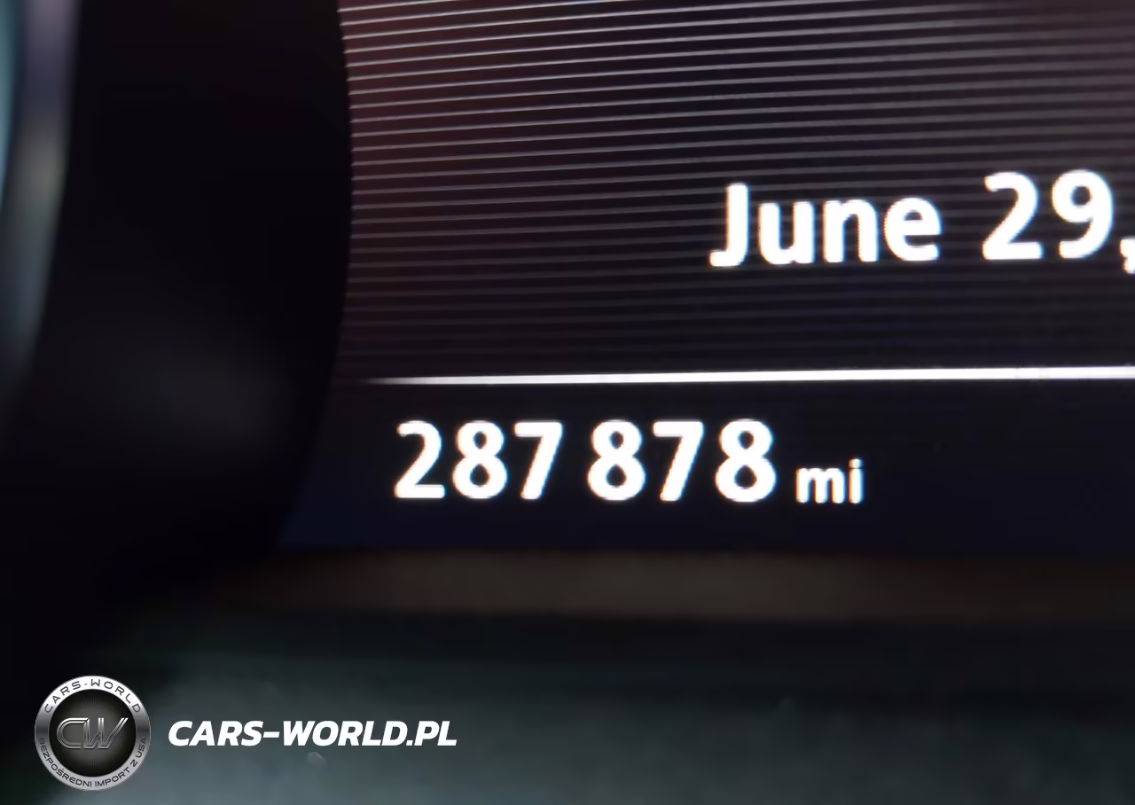 2015 Volkswagen Touareg Tdi Lux VIN:WVGEP9BP9FD002424 - 15