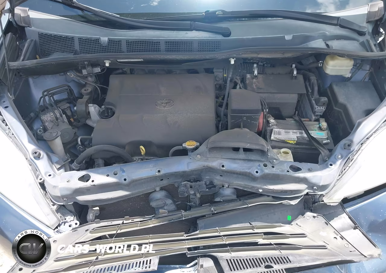 2015 Toyota Sienna L 7 Passenger VIN:5TDZK3DC5FS650665 - 10