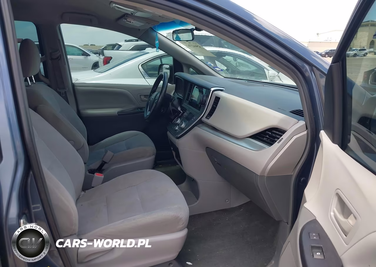 2015 Toyota Sienna L 7 Passenger VIN:5TDZK3DC5FS650665 - 5
