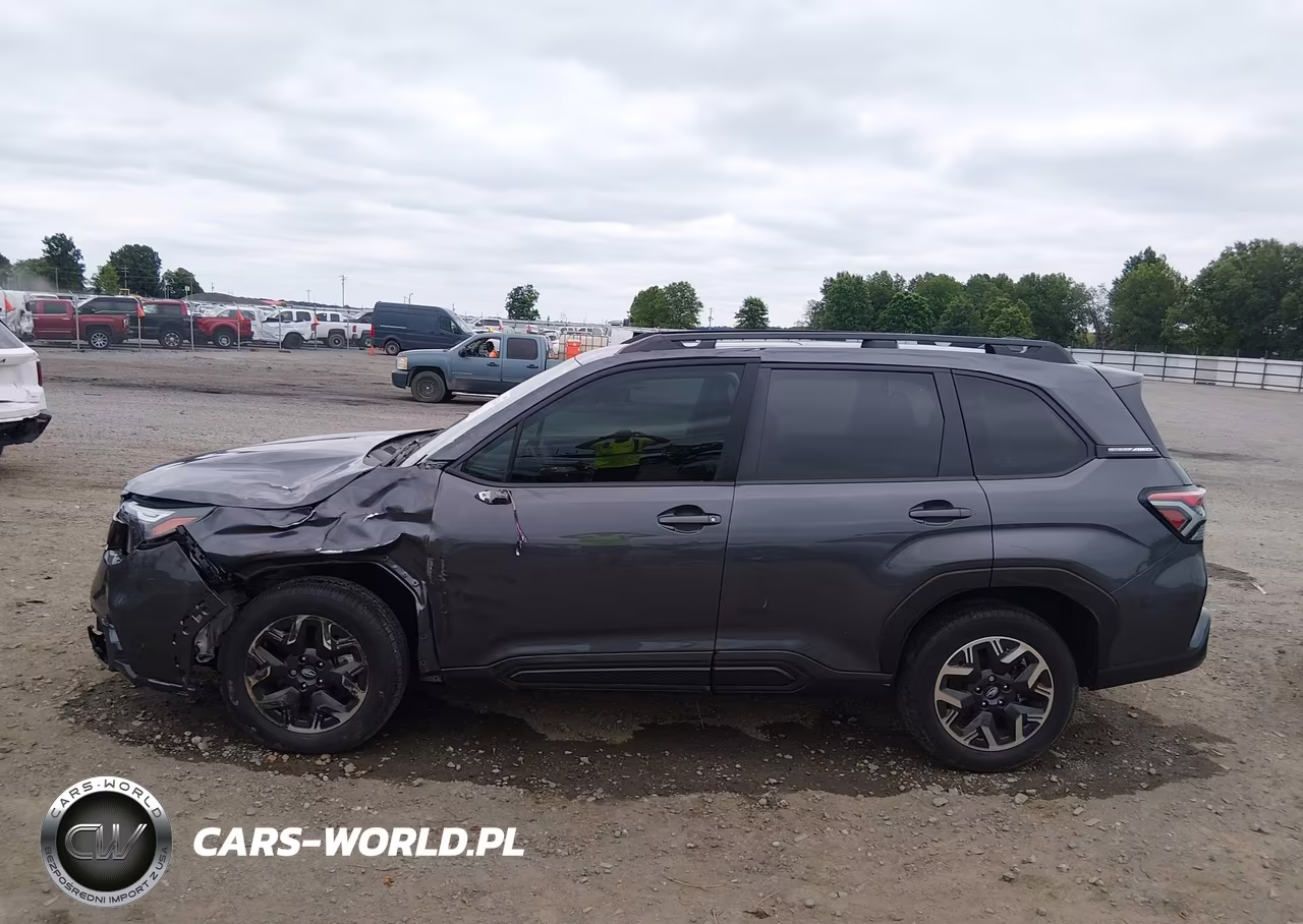 2025 Subaru Forester Premium VIN:JF2SLDDC7SH612052 - 15
