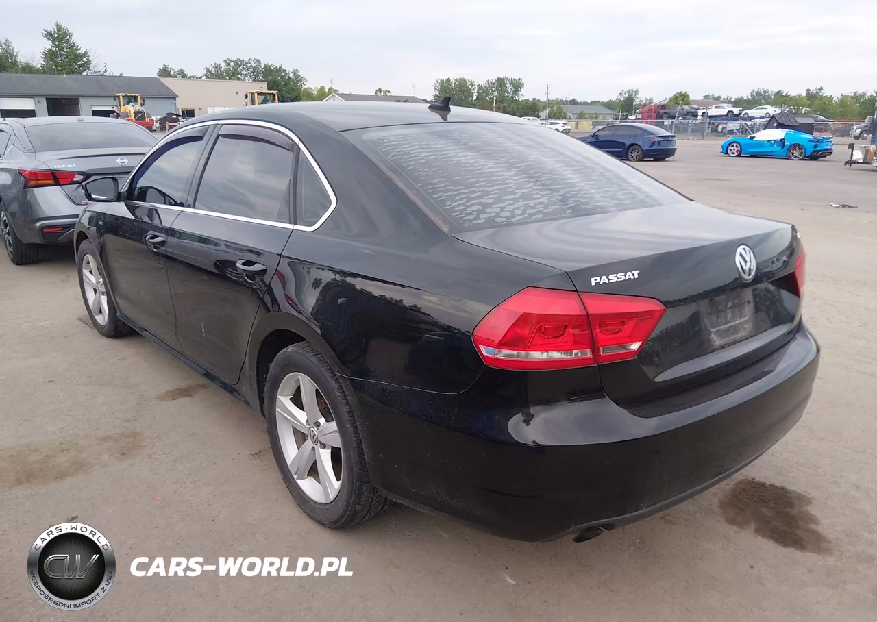2015 Volkswagen Passat 1.8T Limited Edition VIN:1VWAT7A35FC115713 - 3