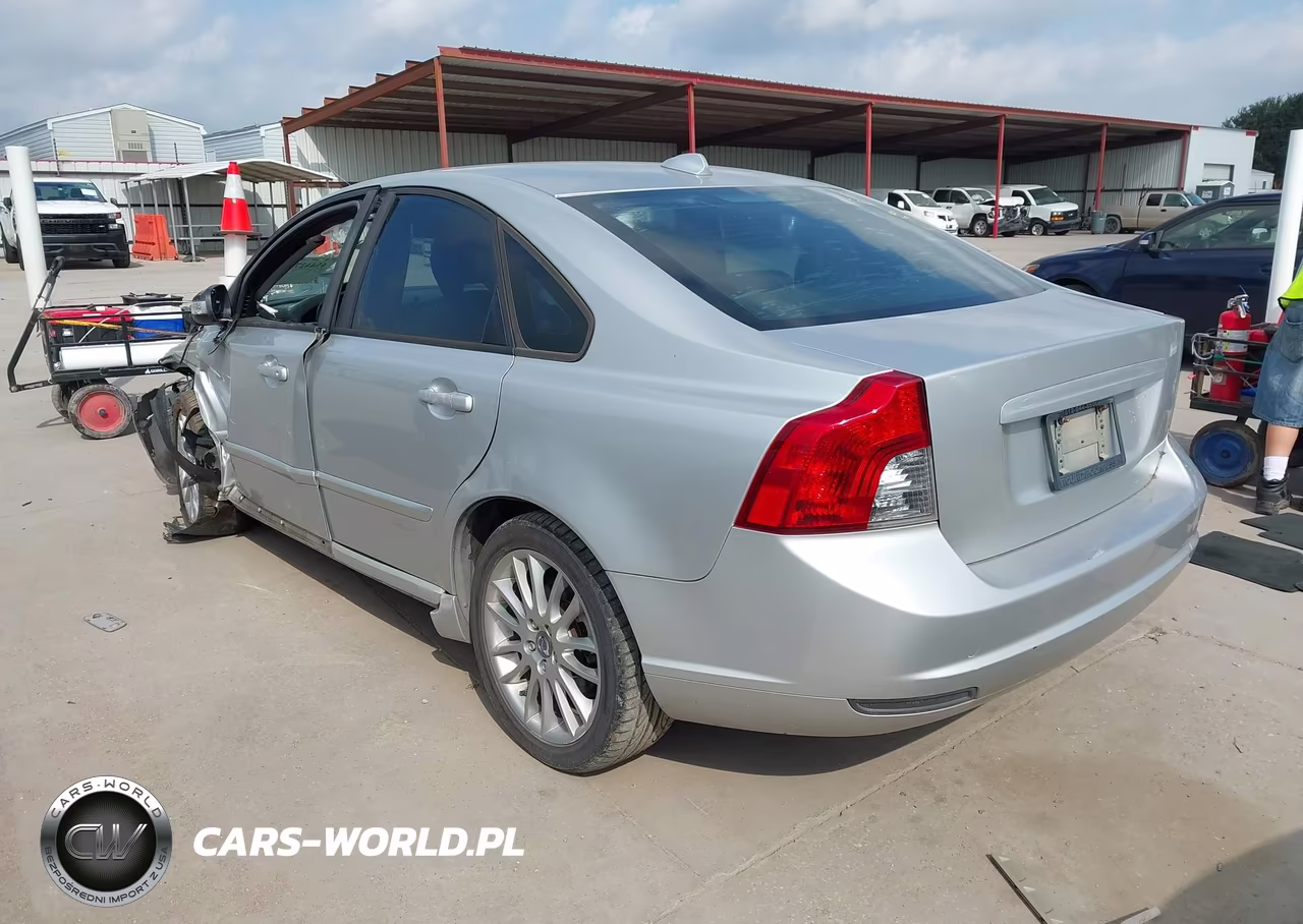2009 Volvo S40 2.4I VIN:YV1MS382492447798 - 3