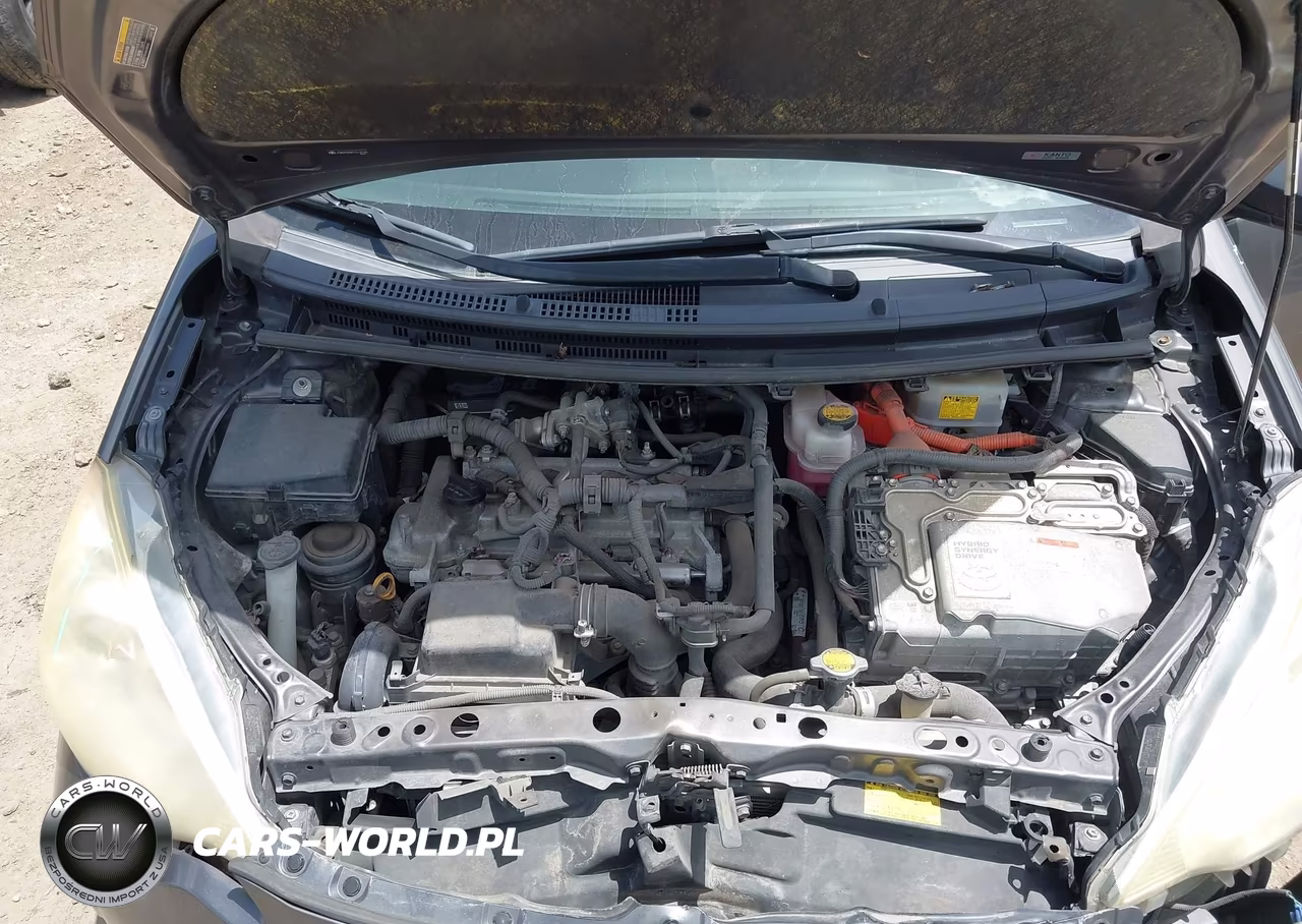 2012 Toyota Prius C Four VIN:JTDKDTB39C1512196 - 10