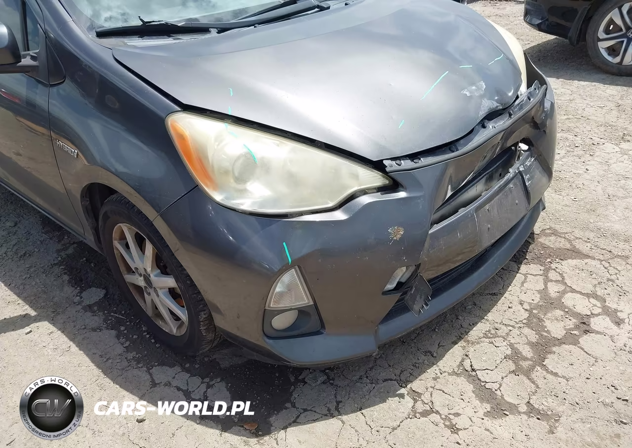 2012 Toyota Prius C Four VIN:JTDKDTB39C1512196 - 12