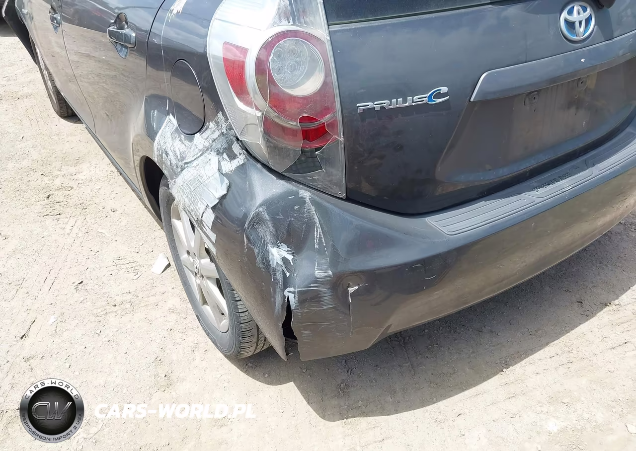 2012 Toyota Prius C Four VIN:JTDKDTB39C1512196 - 13