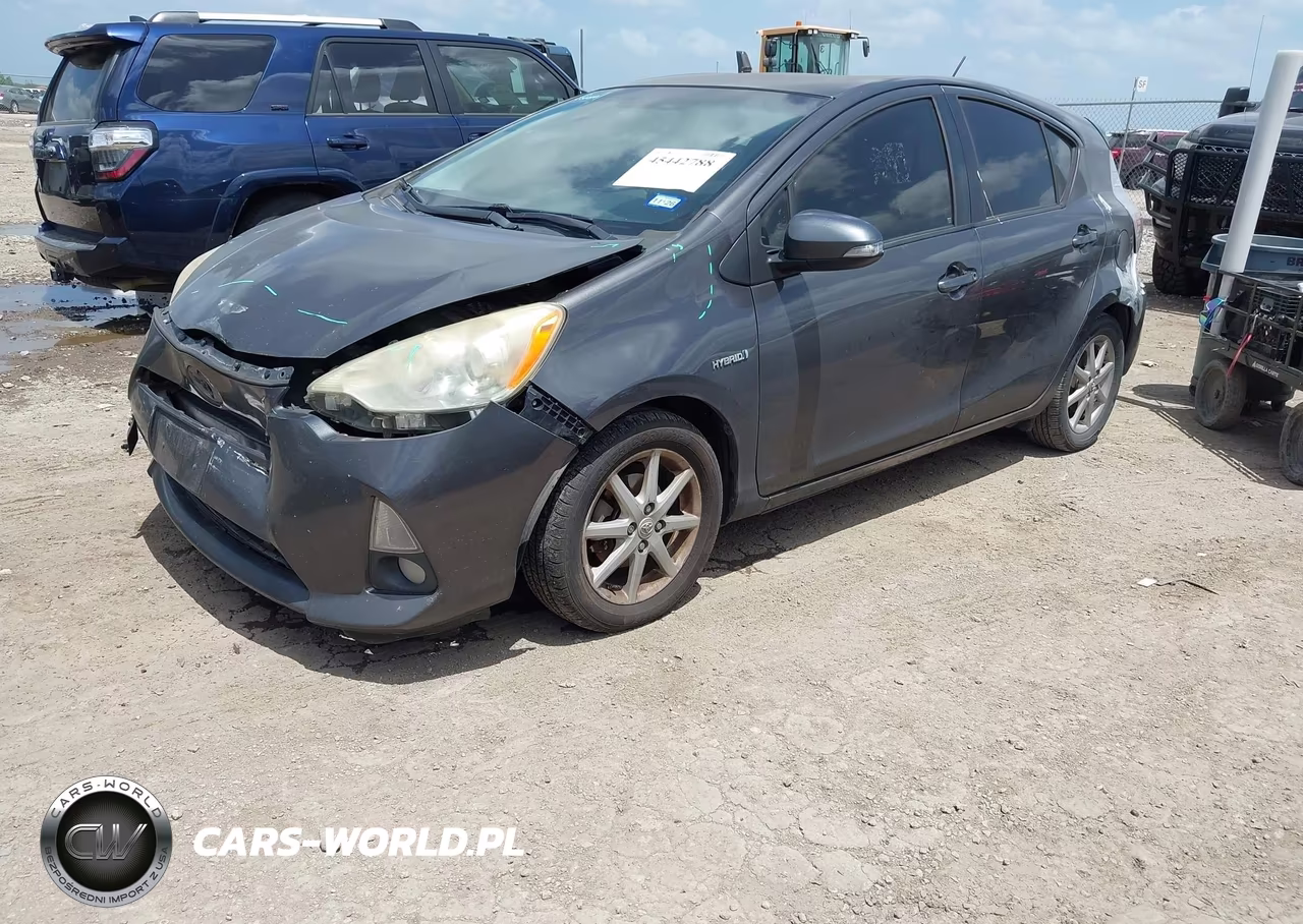 2012 Toyota Prius C Four VIN:JTDKDTB39C1512196 - 2