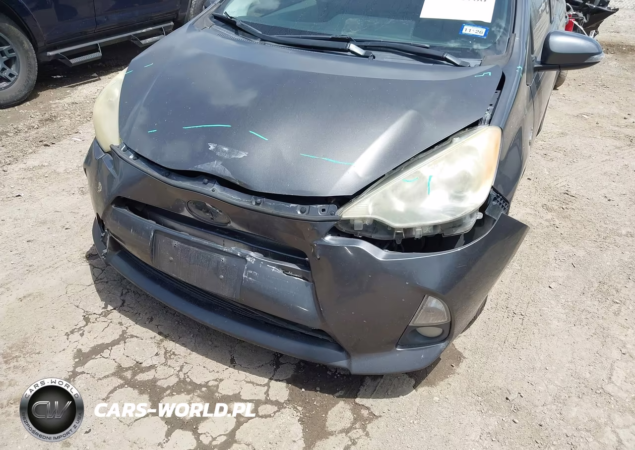2012 Toyota Prius C Four VIN:JTDKDTB39C1512196 - 6