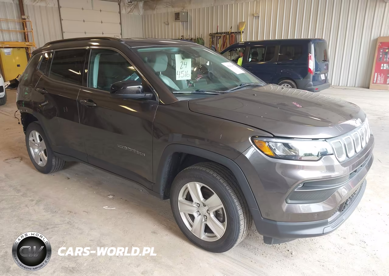 2022 Jeep Compass Latitude 4X4 – zdjęcie 1 z 16