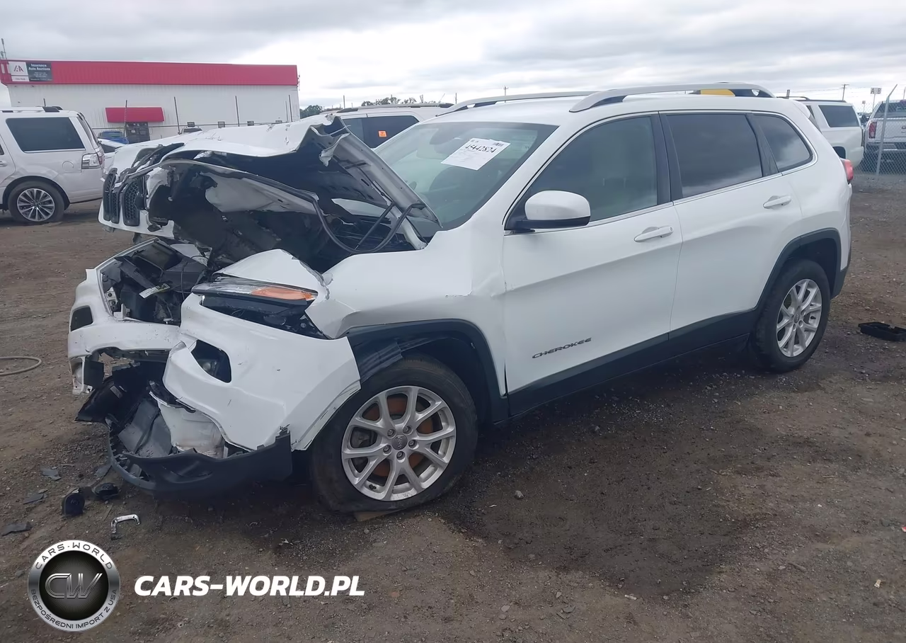 2017 Jeep Cherokee Latitude Fwd VIN:1C4PJLCB4HW603522 - 2