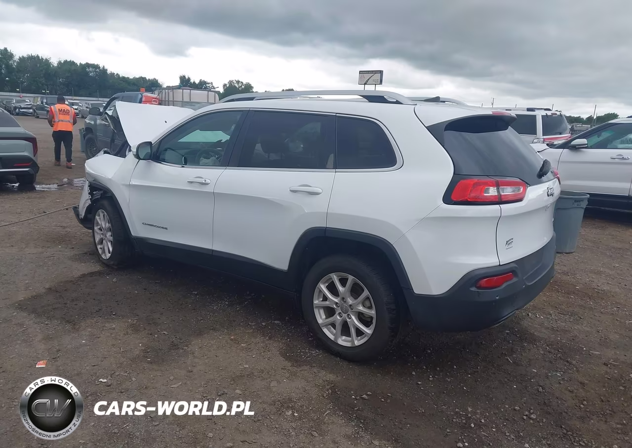 2017 Jeep Cherokee Latitude Fwd VIN:1C4PJLCB4HW603522 - 3